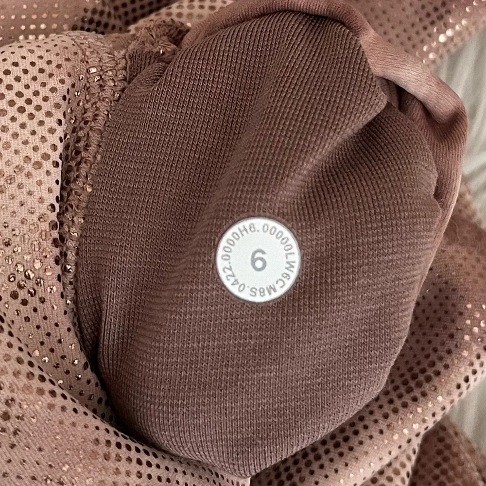 {Lululemon} Align Crop 23" Shine in Diamond Dye Misty Shell Cacao Diffuse Foil - Picture 10 of 10